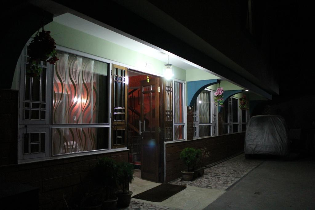 The Sikkim Regency Hotel Gangtok Exterior photo