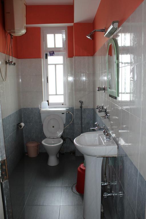 The Sikkim Regency Hotel Gangtok Room photo